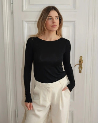 Longsleeve z kaszmirem No. 5 Noir Dentelle Lavamme